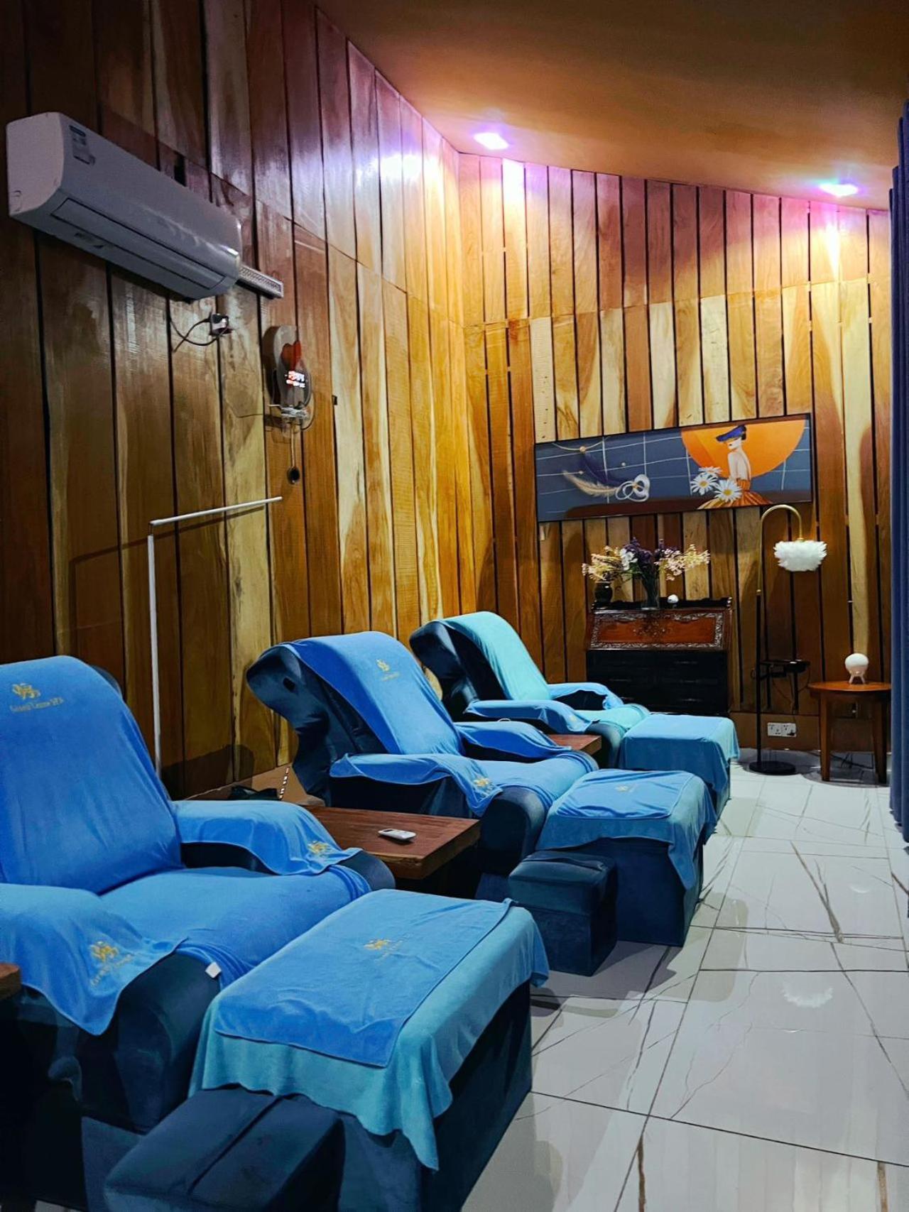 Grand Leone Hotel Freetown Exterior foto