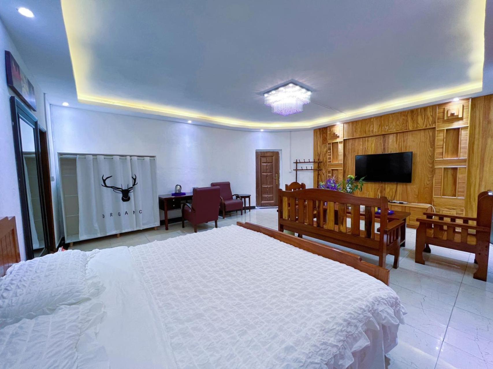 Grand Leone Hotel Freetown Exterior foto